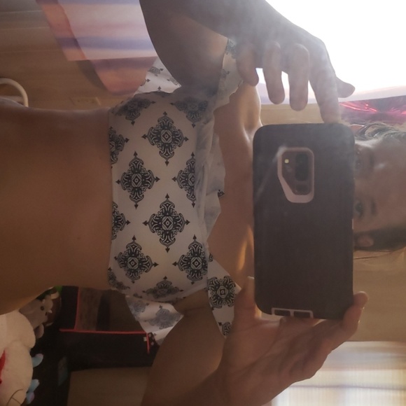 Bikini - Picture 6 of 6